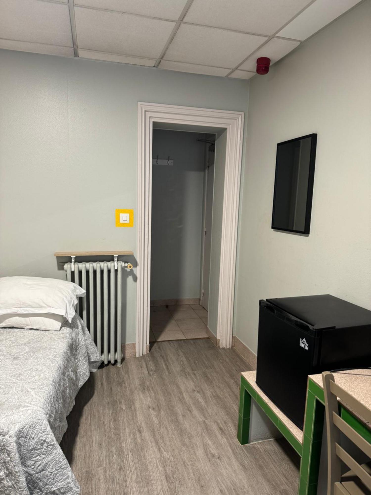 Hotel Jarry Confort Párizs Kültér fotó